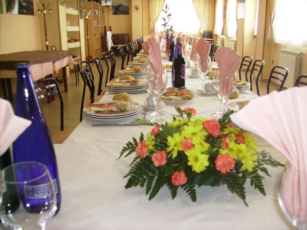 Montana Palentina Hotel Guardo Buitenkant foto